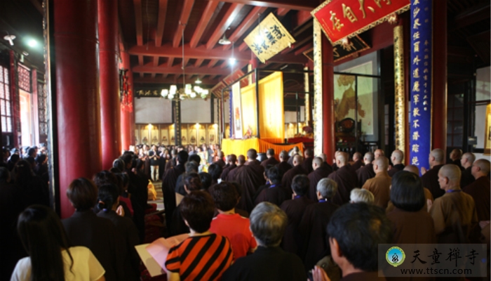 天童禅寺隆重举行纪念圆瑛老和尚圆寂60周年暨天童历代住持顶相开光法会(图15)