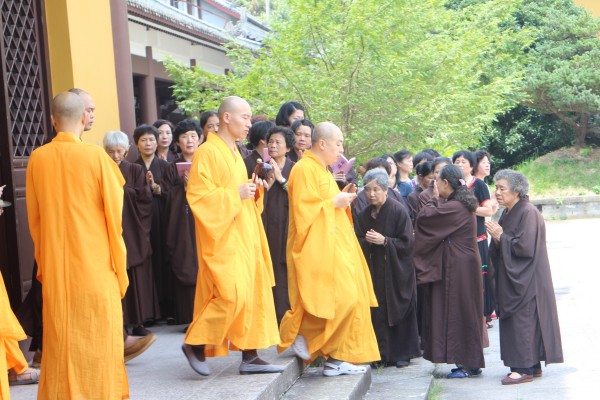 温州雁荡山能仁寺隆重举行观世音菩萨成道日诵经活动(图13)