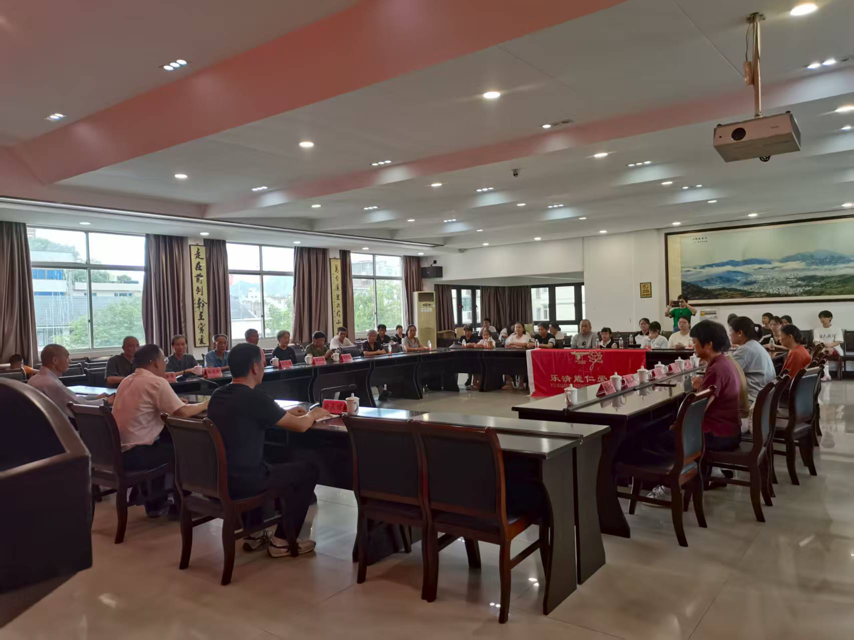 雁荡山能仁寺爱心群开展暑期慈善扶贫活动 (图8) 雁荡山能仁寺爱心群开展暑期慈善扶贫活动 (图8)